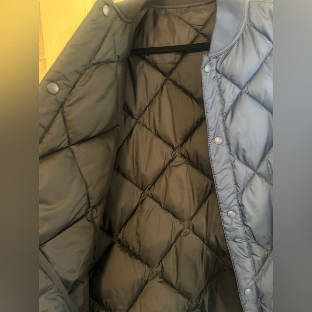 Men’s Reversible Jacket​​​ - Picture 4 of 5